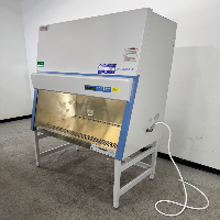 Thermo Scientific 1300 Series A2 4' Biosafety Cabinet image 1
